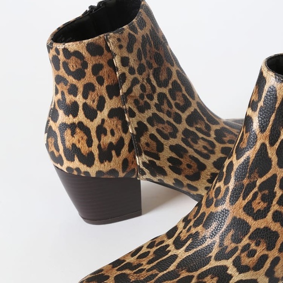 Lulus Classic Leopard Print Pointed Ankle Booties - Picture 6 of 14